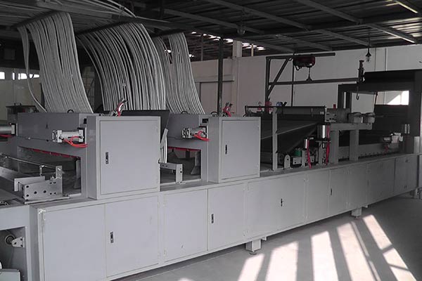 1593420850769332.jpg SMC機(jī)組實(shí)物圖